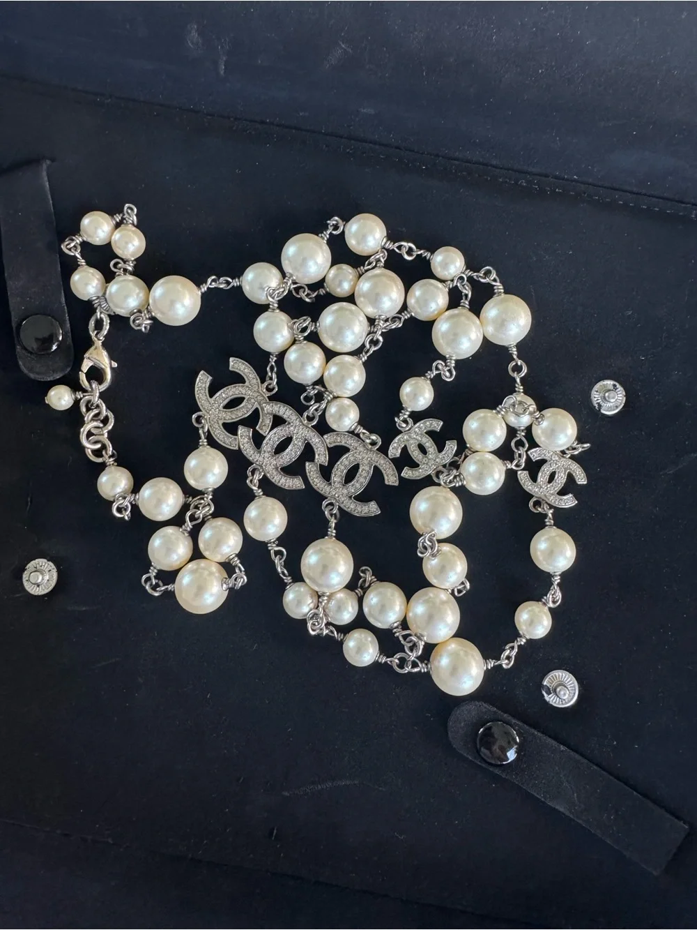 CHANEL long chain